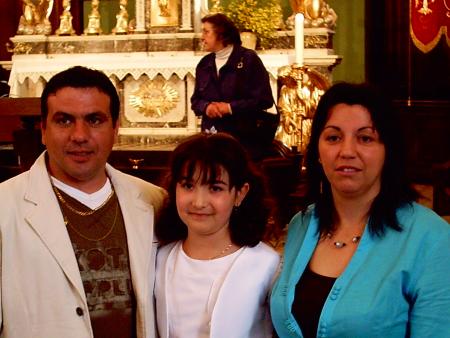 ma soeur avec ca marraine et son parrain a sa cominion